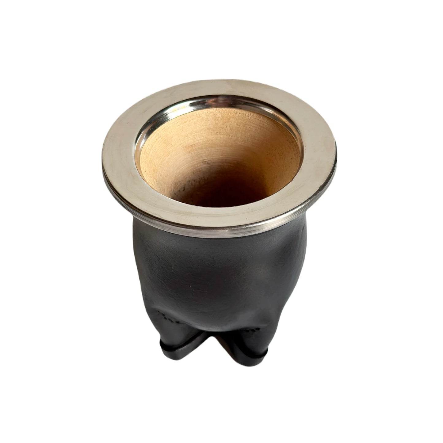 Mate camionero de calabaza negro, forrado en cuero y con virola lisa de acero inoxidable. Vista desde arriba.